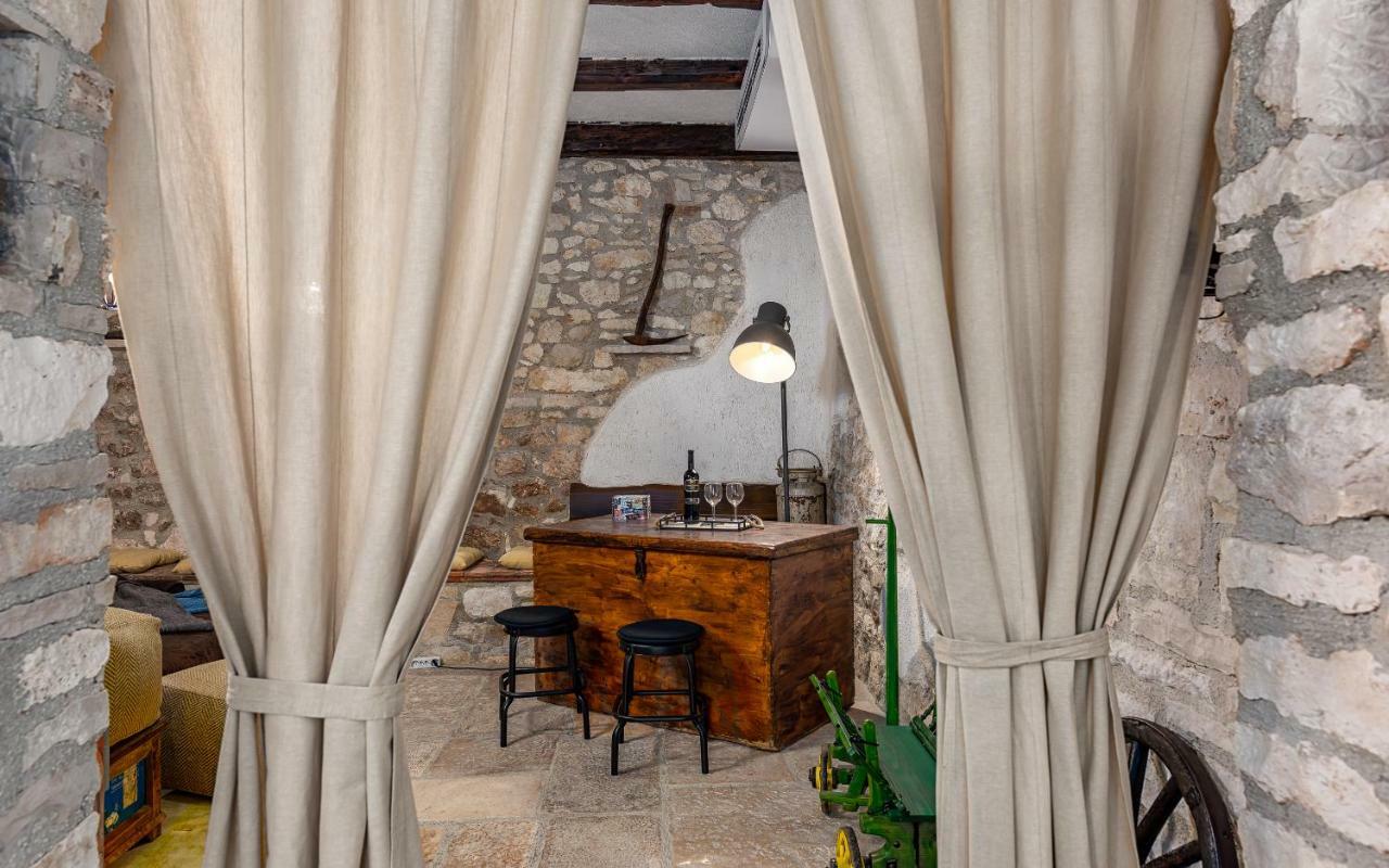 Vila Casa Di Roccia Marčana Exteriér fotografie