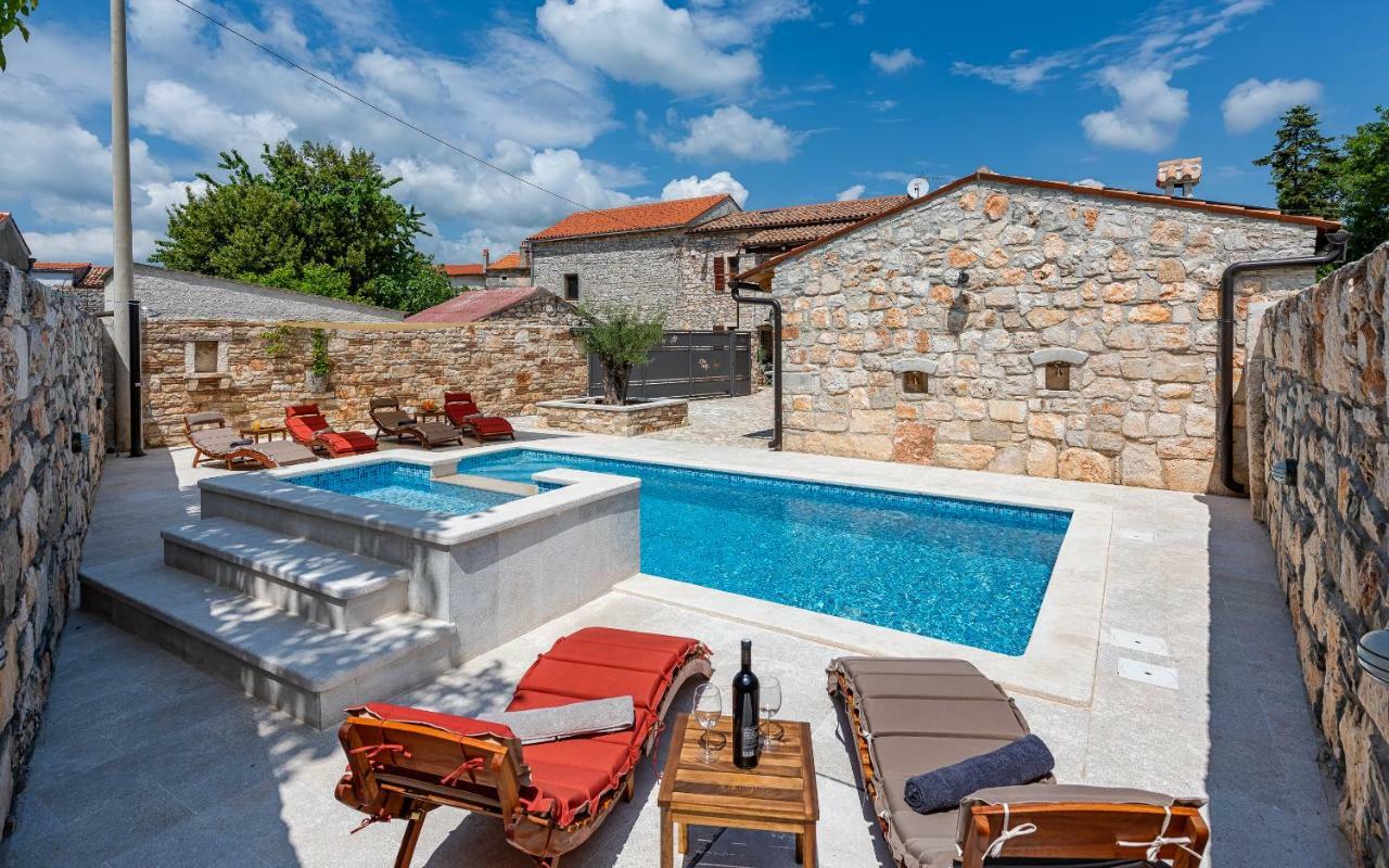 Vila Casa Di Roccia Marčana Exteriér fotografie