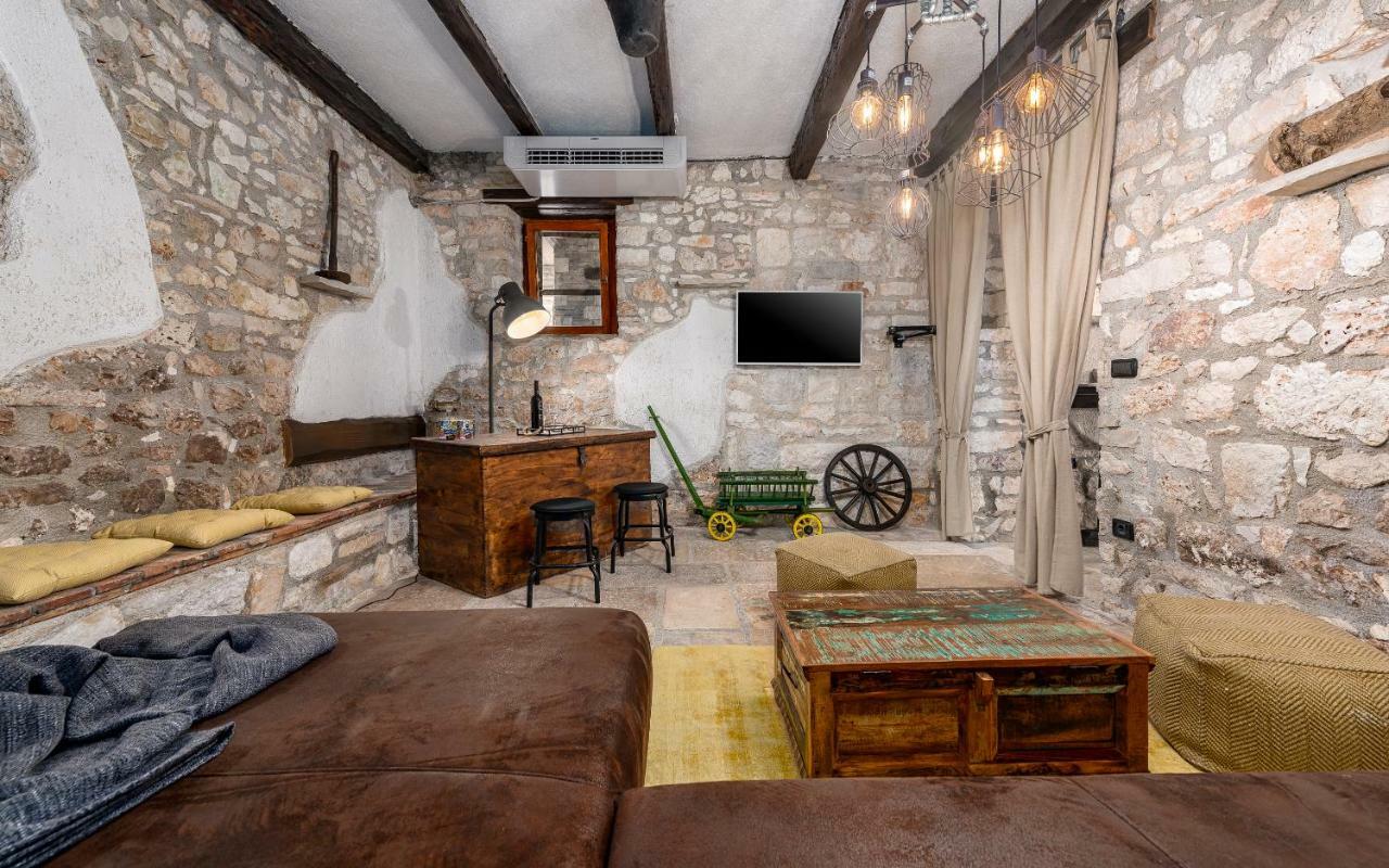 Vila Casa Di Roccia Marčana Exteriér fotografie